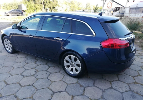 Opel Insignia cena 25500 przebieg: 295000, rok produkcji 2011 z Tczew małe 596